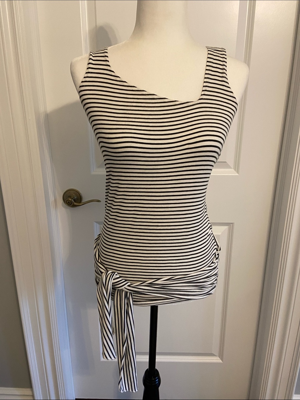 Striped Asymmetrical Neckline O Tie-Waist Tunic Top in Black & White. Size small